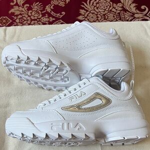 Fila Women's White and Silver Sneakers